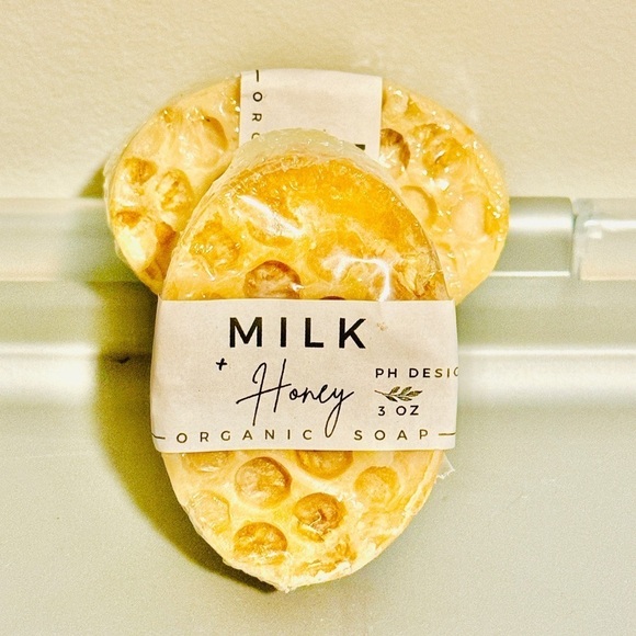 Milk and‎ Honey Massage Soap- with notes of honey & oats 5oz Bar Handmade - Picture 6 of 6